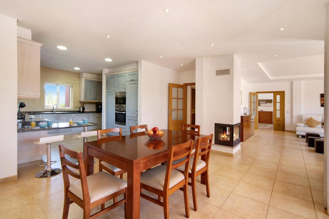 Casa Tulipas Villa Лоуле Екстериор снимка