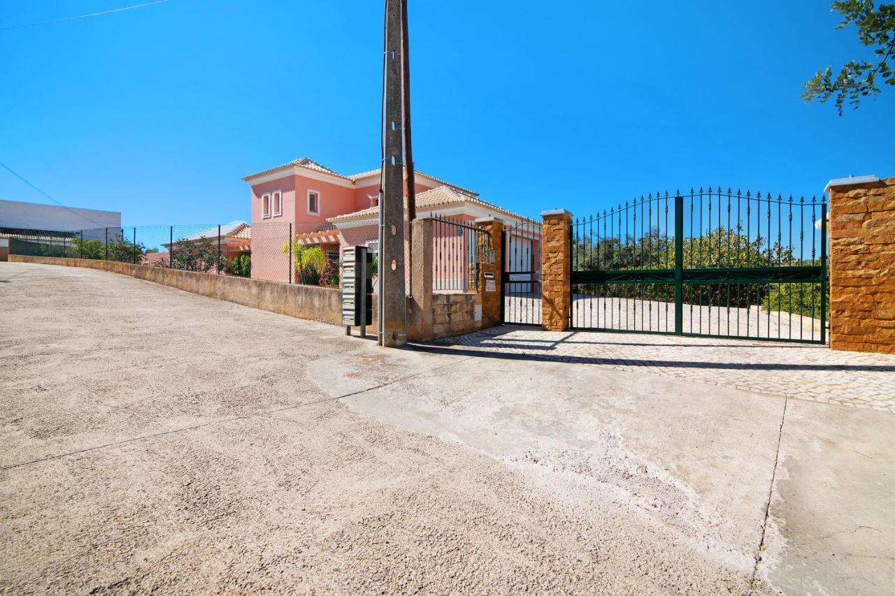 Casa Tulipas Villa Лоуле Екстериор снимка
